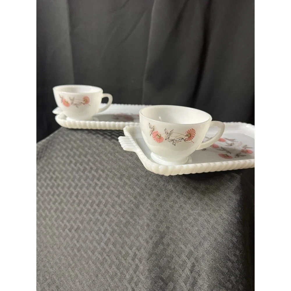 4 Piece Snack Tray With Teacups